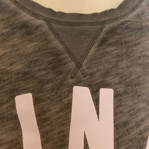 Victoria's Secret PINK sweatshirt ❤️ - Picture 6 of 6